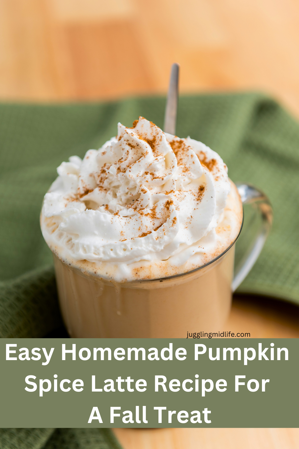 Easy Homemade Pumpkin Spice Latte