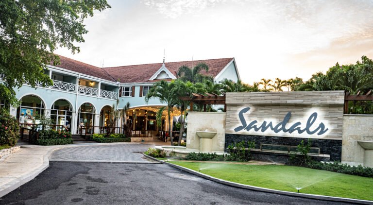 Does Sandals Have 2 Bedroom Suites?